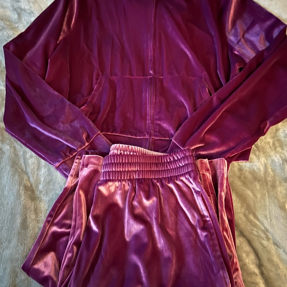 Velour Two-Piece Track Set in Plum - Juicy Couture Inspired - Picture 7 of 9